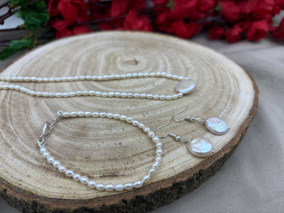 Freshwater Pearl Necklace, Bracelet & Earrings Jewelry Set
