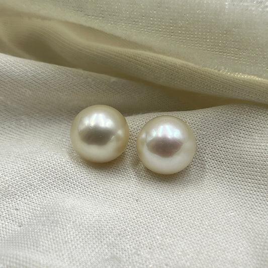 South Sea Pearl | Light Golden Color| Button Shape| 11 MM Size