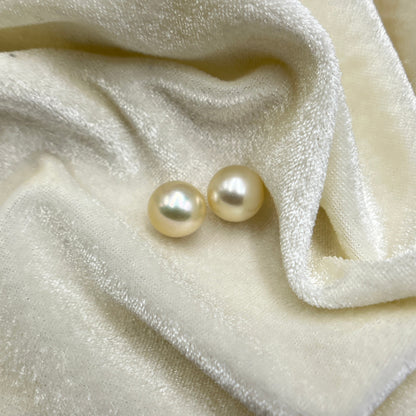 South Sea Pearl | Cream Color| Near Round Shape| 11.80MM (Approx.) Size