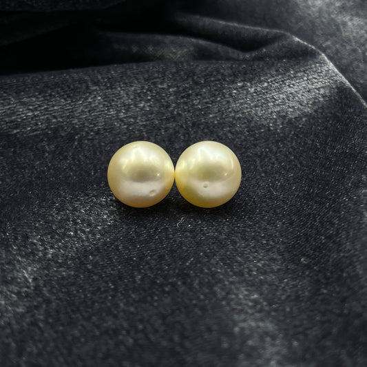 South Sea Pearl | Cream Color| Oval Shape| 11.5MM (Approx.) Size
