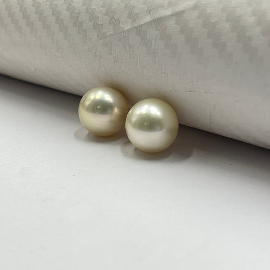 South Sea Pearl | Cream Color| Oval Shape| 11.80MM Size