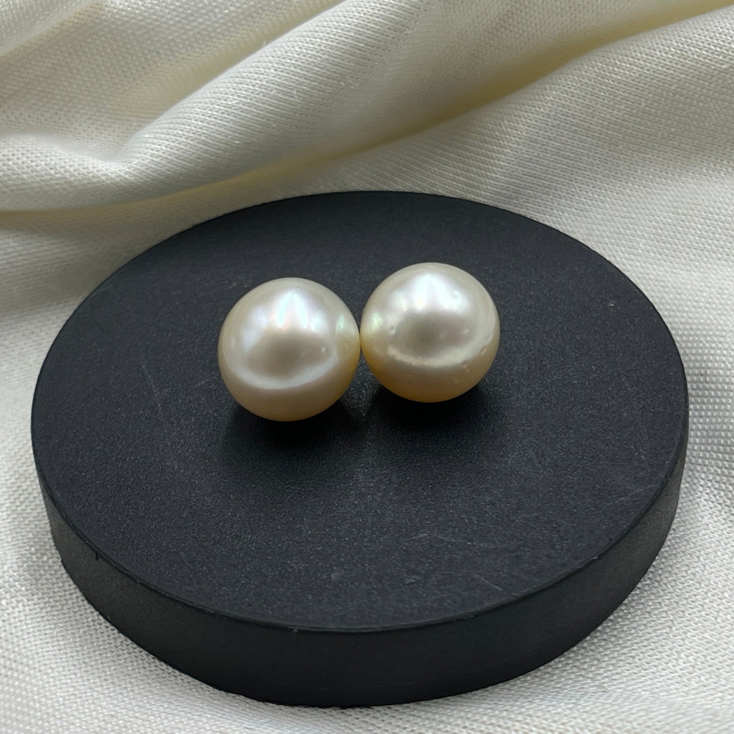 South Sea Pearl | Cream Color | Oval Shape| 11.5MM  Size