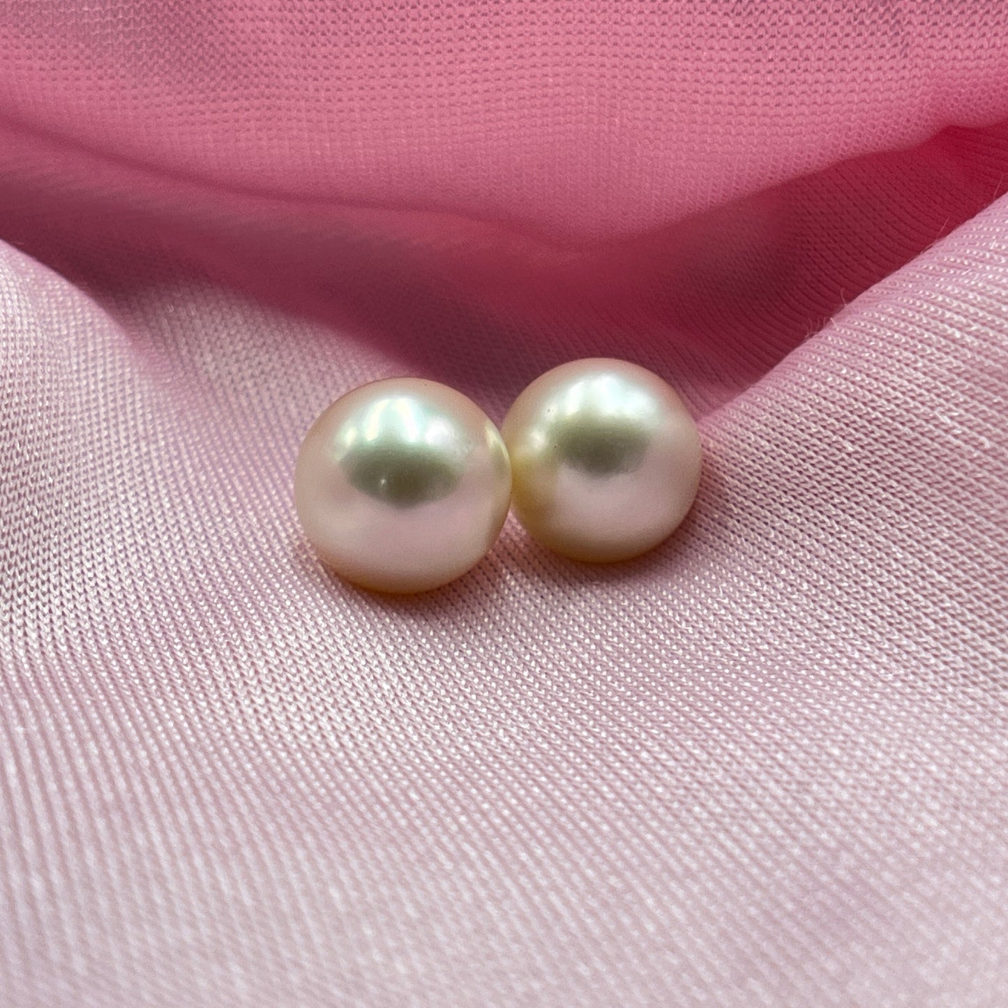 South Sea Pearl | Cream Color | Oval Shape| 11.5MM (Approx.) Size