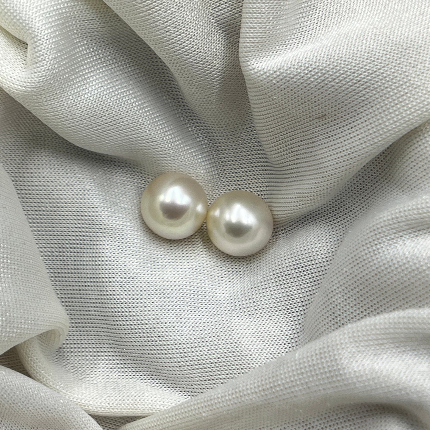 South Sea Pearl | Cream Color | Oval Shape| 11.25MM (Approx.) Size