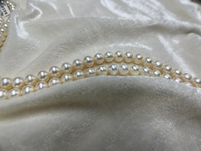 Fresh Water Pearl, Off White Color, Near Round Shape, 8-8.5 MM