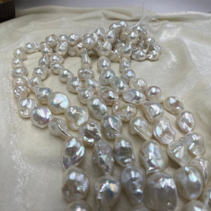 Fresh Water Pearl, White Color, Baroque Shape, Uneven Size