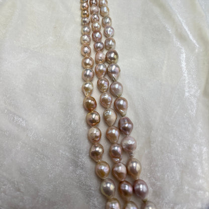 Fresh Water Pearl, Peach Color, Baroque Shape, Uneven Size