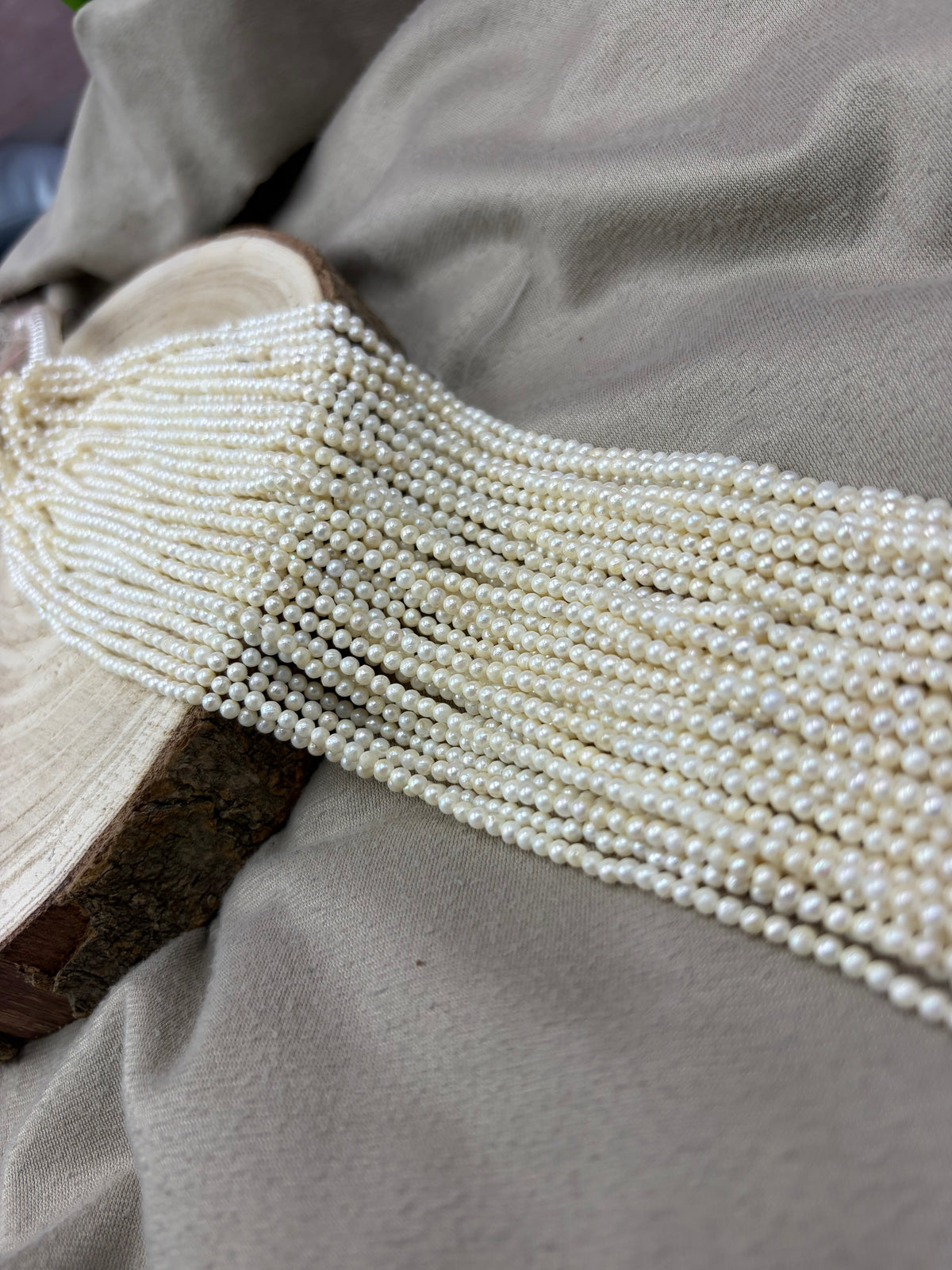 Freshwater Pearl ,  White Color, Round Shape, 3mm Size