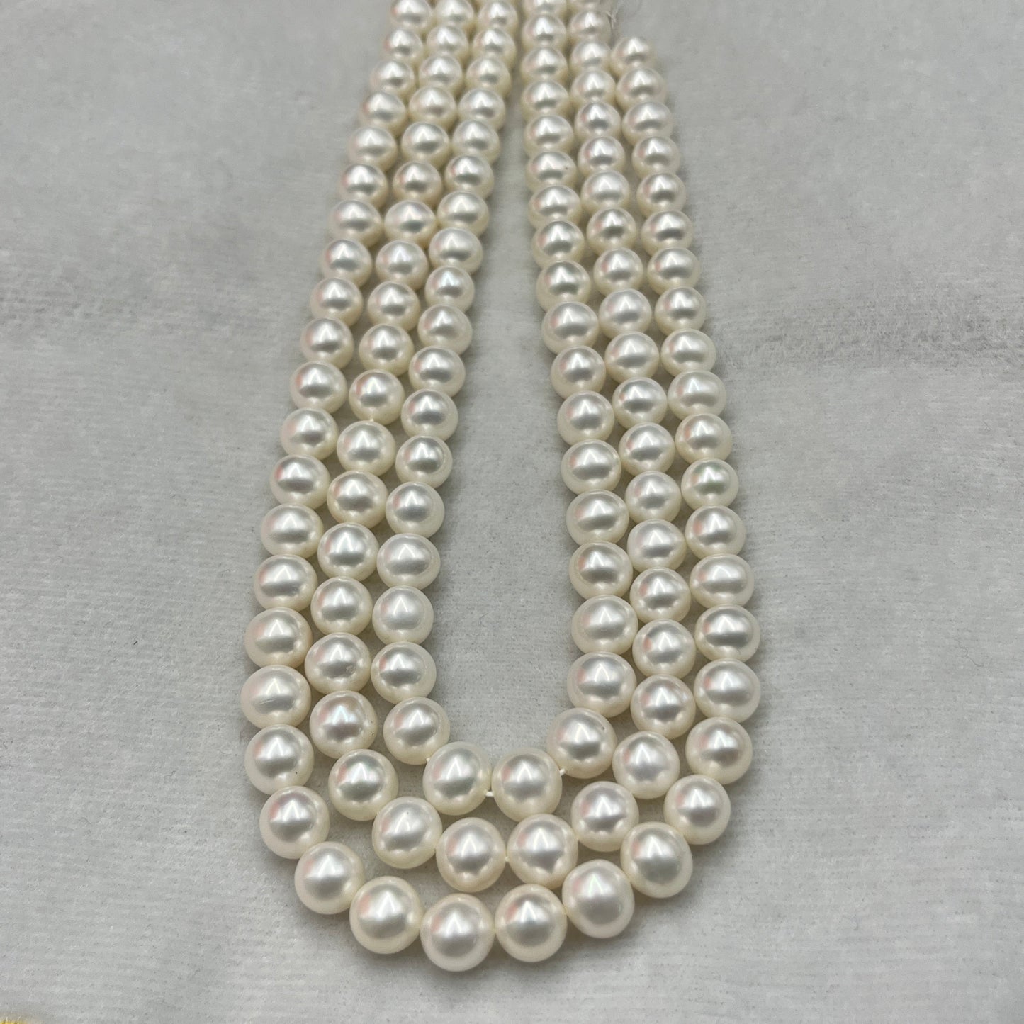Freshwater Pearl, White Color, Round Shape, 8.5-9 MM Size