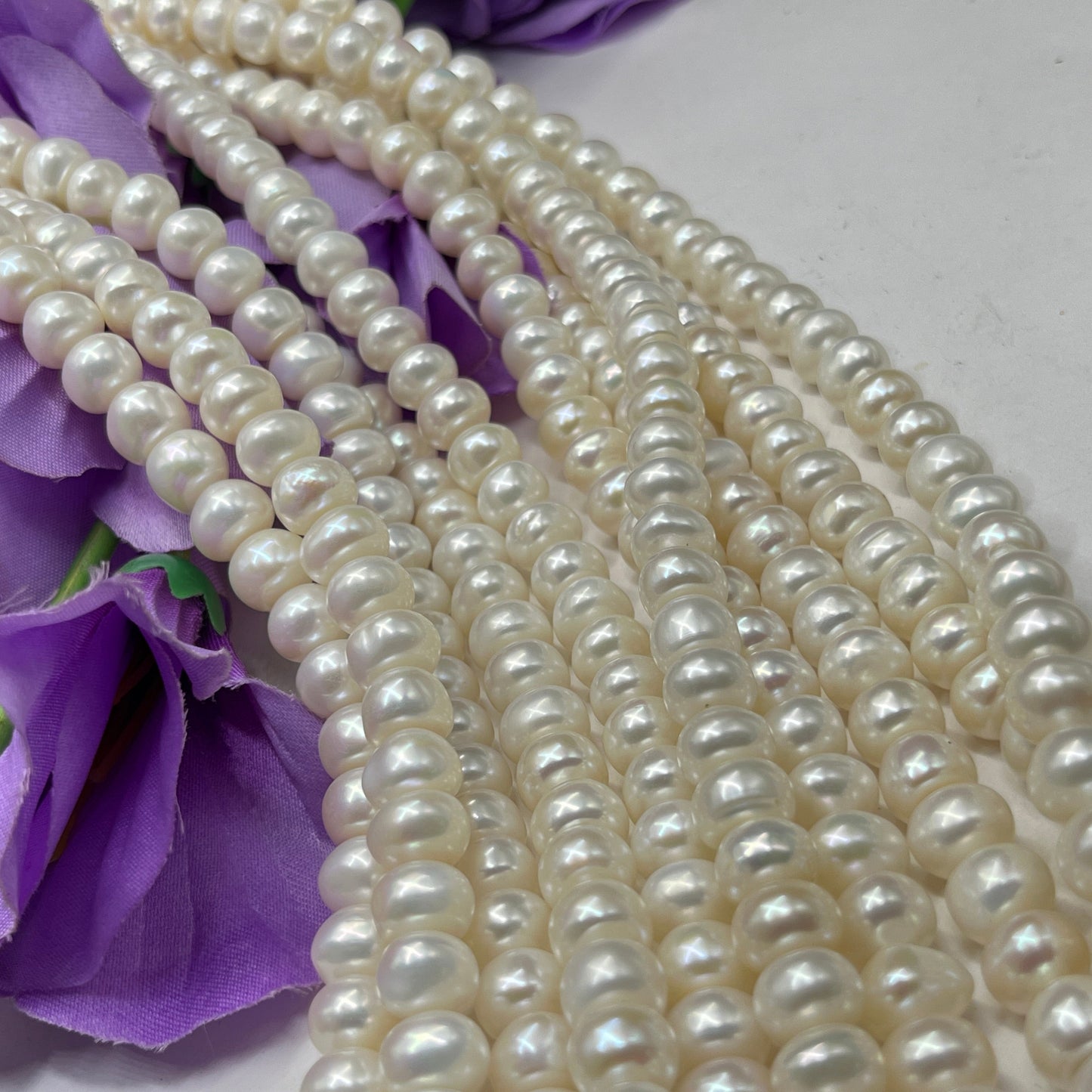 Freshwater Pearl, White Color, Flat Shape, 9-10 MM Size, AA Luster Pearl