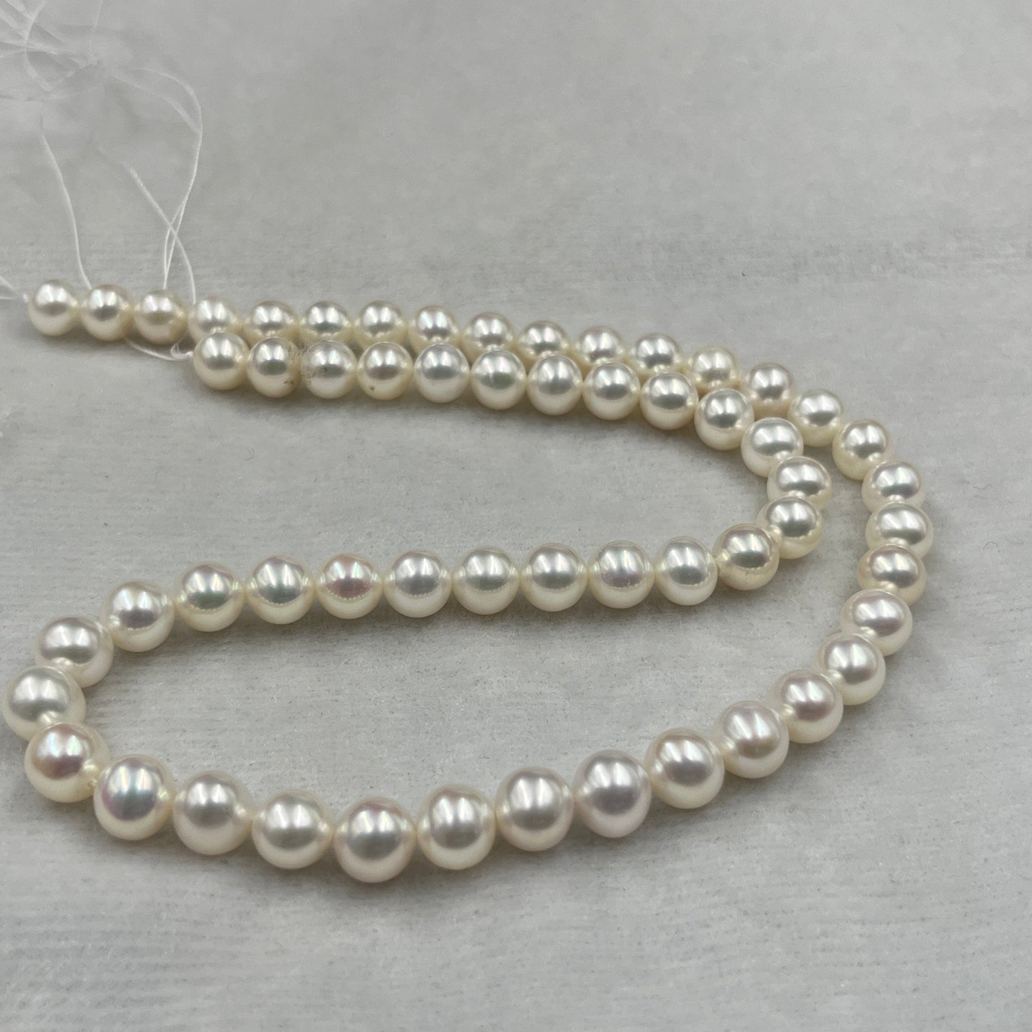 Freshwater Pearl, Off White Color ,Round  Shape