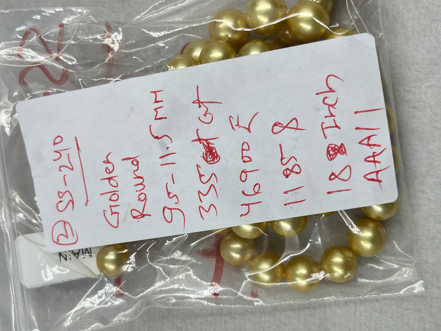 South Sea Pearl Golden Color, Round Shape, AAA/1 Luster Pearl, 9.5-11.5 MM Size