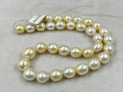 South Sea Pearl Cream Color, Oval Shape, AAA/1 Luster Pearl, 12-15 MM Size