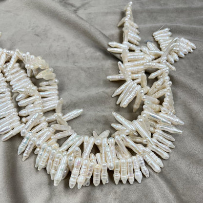 Freshwater Pearl , White Color, Uneven Shape, 6.5*21 Size