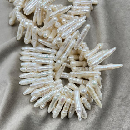 Freshwater Pearl , White Color, Uneven Shape, 6.5*21 Size