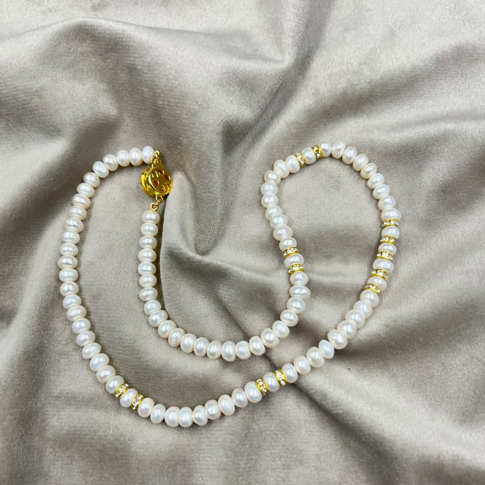 Freshwater Pearl Necklace With Metal Hook, White Color, Flat Shape, 6mm Size