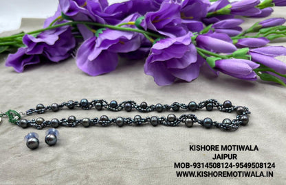 Fresh water pearls necklace with Silver studs / silver lock