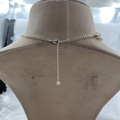 Fresh water pearls necklace &nbsp;with bras hook