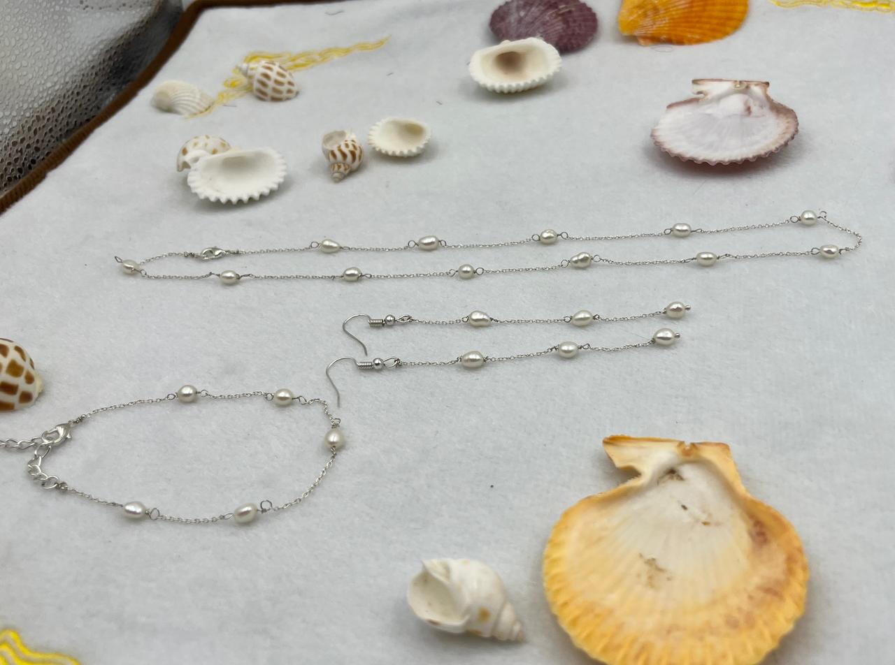 Fresh water pearls necklace set with Brass earrings / brass  bracelet and brass hook