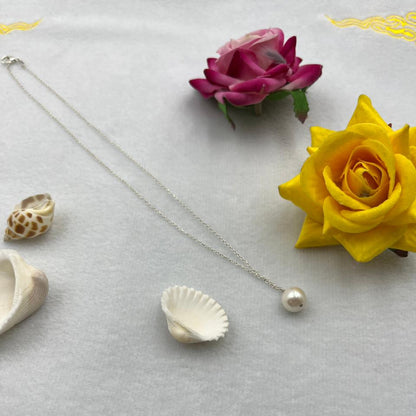 Fresh water pearl pendant with Brass chain and lock