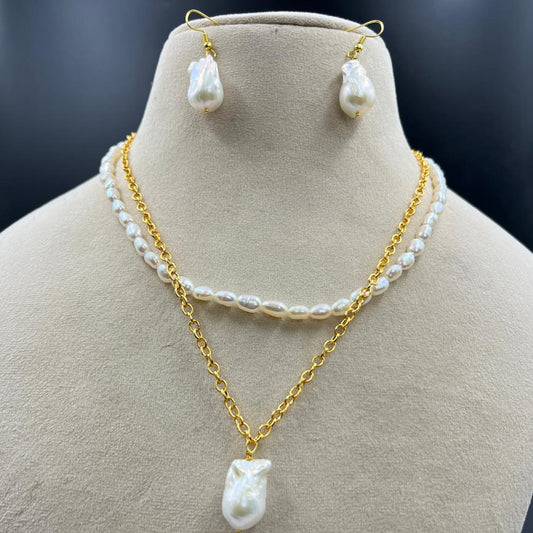 Fresh water Pearls White Necklace with Metal Chain / metal Bracelet and metal earrings