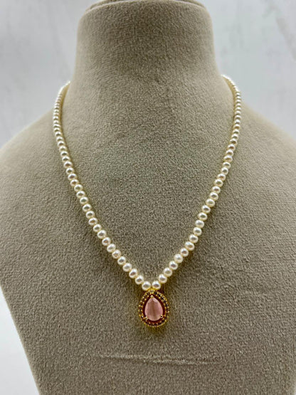 Fresh water pearls because with imitation stone and brass lock&nbsp;