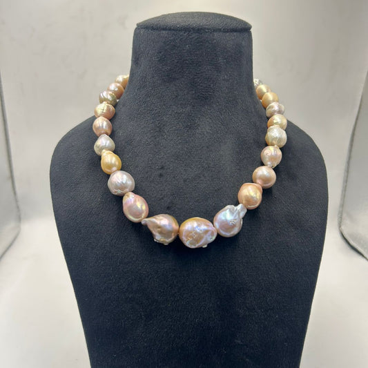 Freshwater Pearl Necklace | Handmade Natural Cultured Pearl Necklace | Elegant Women's Jewelry Regular priceRs. 1,100.00