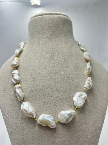 Natural Freshwater Pearl Necklace with pearl earring | Handmade Elegant Pearl Jewelry | Brass Lock
