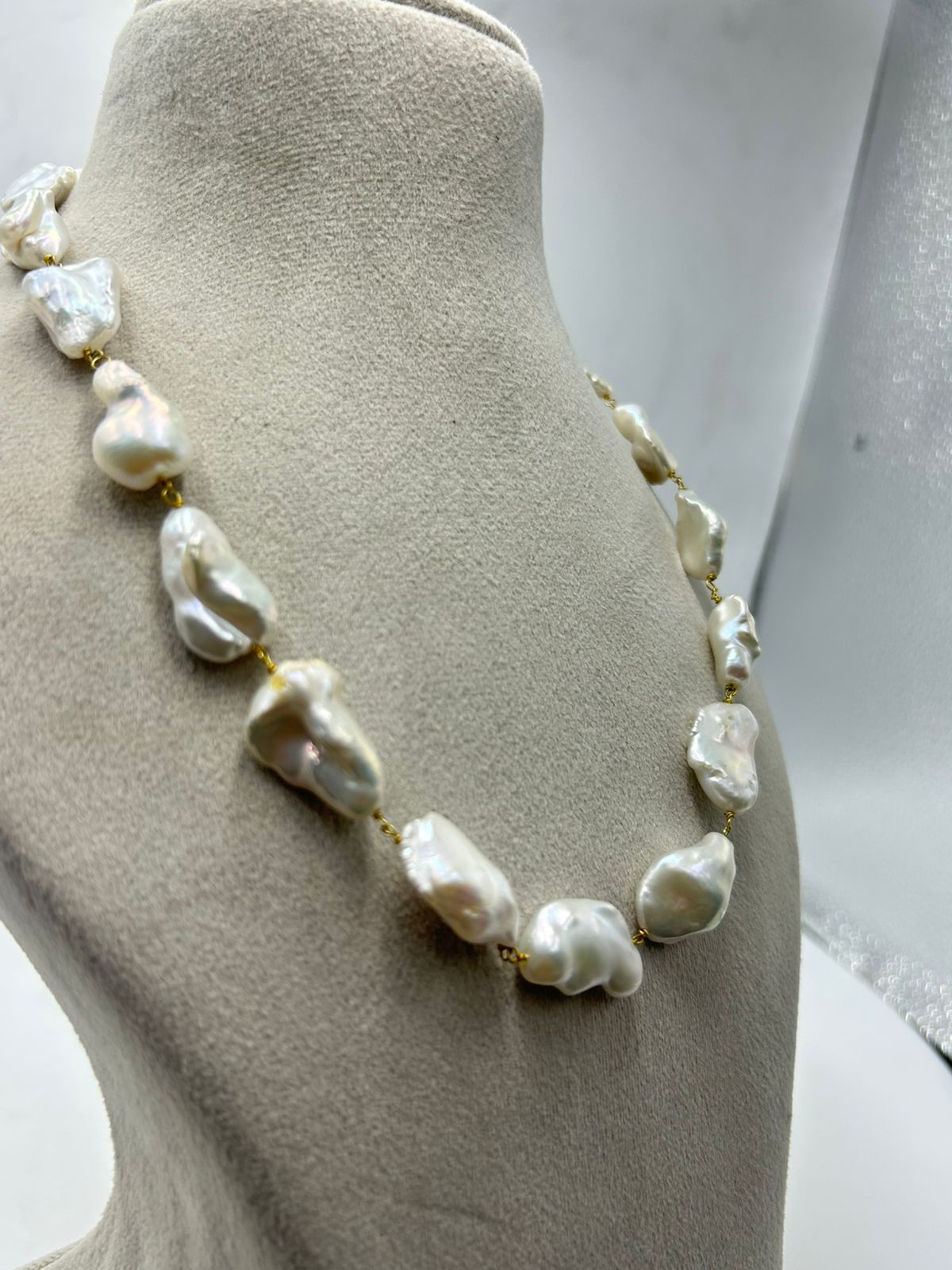 Natural Freshwater Pearl Necklace with pearl earring | Handmade Elegant Pearl Jewelry | Brass Lock