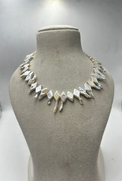 Natural Freshwater Pearl Necklace with pearl earring | Handmade Elegant Pearl Jewelry | Brass Lock
