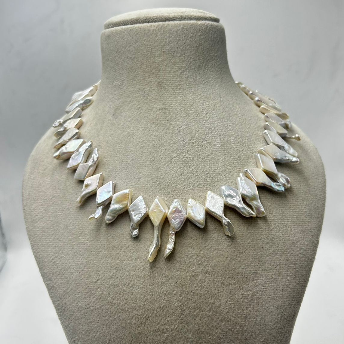 Natural Freshwater Pearl Necklace with pearl earring | Handmade Elegant Pearl Jewelry | Brass Lock