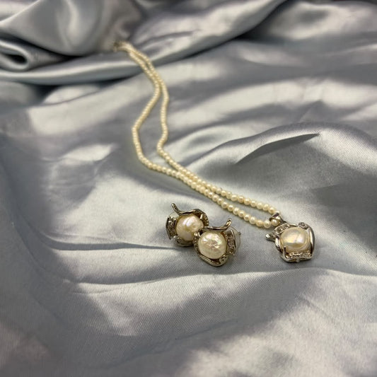 Freshwater Pearl Necklace with Earrings Set | Elegant Pearl Jewelry Combo | Handmade Pearl Necklace & Earring Set | Bridal & Gift Jewelry